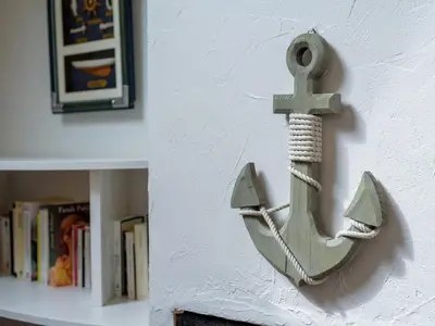 Bibliothèque dans la maison de vacances