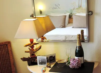 Boissons dans l'établissement Hôtel Aux Tamaris - Vue Mer