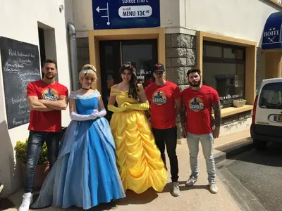 Clients de l'établissement Hotel Restaurant Les Oceanides