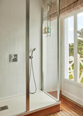 Salle de bains dans l'établissement Le Grand Hotel des Bains & Spa - Bretagne