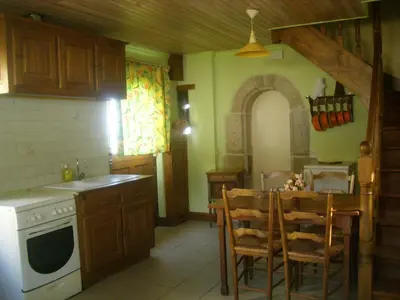 Cuisine ou kitchenette dans l'établissement maison kerivarch G