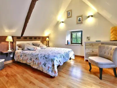 Un ou plusieurs lits dans un hébergement de l'établissement Holiday Home in Huelgoat near Monts d'Arrée