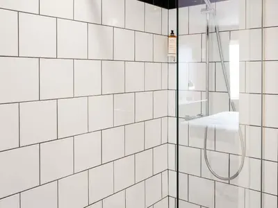 Salle de bains dans l'établissement Hotel Mercure Roscoff Bord De Mer