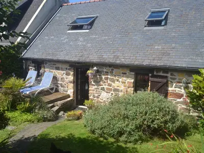 Jardin de l'établissement Holiday Home Ti Maen by Interhome