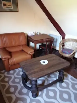 Coin salon dans l'établissement Tyrbourg
