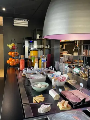 Nourriture dans l'hôtel ou à proximité
