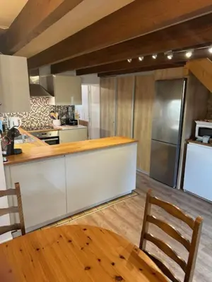 Cuisine ou kitchenette dans l'établissement Brittany Vacation Rental