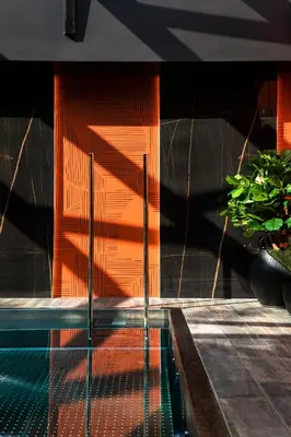 Piscine de l'établissement Hôtel & Spa Oceania Le Conti ou située à proximité