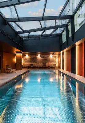 Piscine de l'établissement Hôtel & Spa Oceania Le Conti ou située à proximité