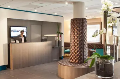 Hall ou réception de l'établissement Escale Oceania Quimper Centre