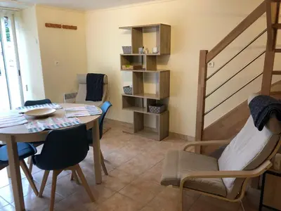Coin salon dans l'établissement Le Gîte de Kergavan - Une pause entre ciel et mer