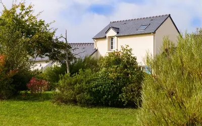 Jardin de l'établissement Lagrange Vacances Le Hameau De Peemor Pen