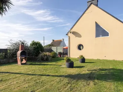 Jardin de l'établissement Holiday Home Sterenn Vor by Interhome