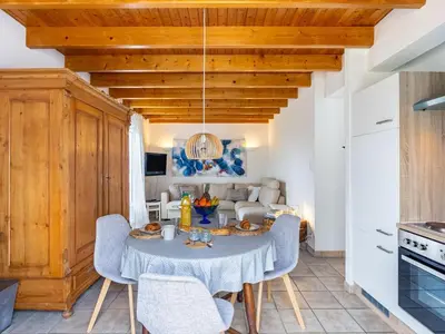 Cuisine ou kitchenette dans l'établissement Holiday Home Ker Maeziou by Interhome