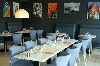 Coin salon dans l'établissement La Marine