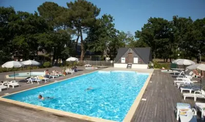 Piscine de l'établissement kerloch gwen ou située à proximité