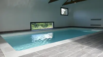 Piscine de l'établissement Domaine de Tréouzien ou située à proximité