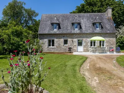 Jardin de l'établissement Holiday Home Blaue Hortensie by Interhome