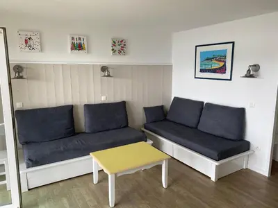 Coin salon dans l'établissement Cap Morgat