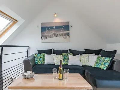 Coin salon dans l'établissement Holiday Home Brise Marine by Interhome