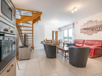 Cuisine ou kitchenette dans l'établissement Holiday Home Gîte des Perdrix by Interhome