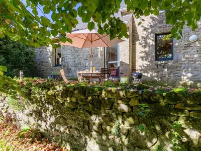 Jardin de l'établissement Holiday Home Les Trois Baudets by Interhome