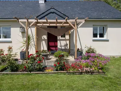 Jardin de l'établissement Holiday Home Ker Jean by Interhome