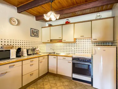 Cuisine ou kitchenette dans l'établissement Holiday Home Avel Vor by Interhome