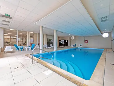 Piscine de l'établissement Vacancéole - Le Domaine de Bertheaume ou située à proximité