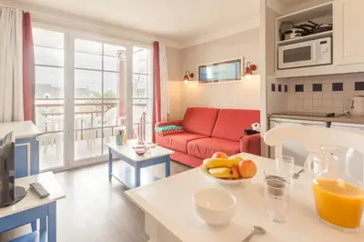 Cuisine ou kitchenette dans l'établissement Résidence Pierre & Vacances Cap Marine