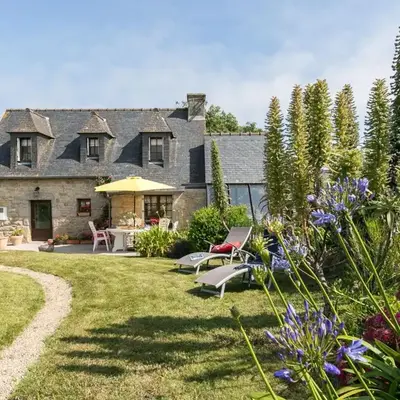 Holiday Home Ty Glaz by Interhome