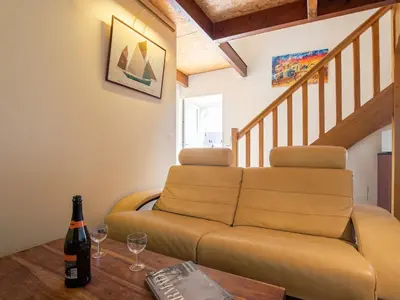 Coin salon dans l'établissement Holiday Home Ty Croisic by Interhome