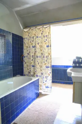 Salle de bains dans l'établissement Le moulin de Beuzidou