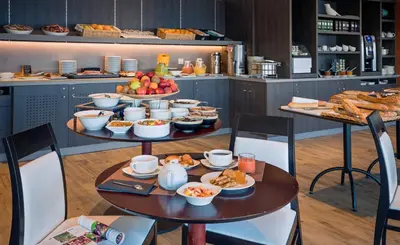 Nourriture dans l'hôtel ou à proximité