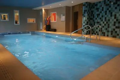 Piscine de l'établissement Domitys La Chaloupe Bleue ou située à proximité