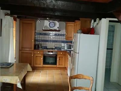 Cuisine ou kitchenette dans l'établissement Gite De Penn Ar Stank