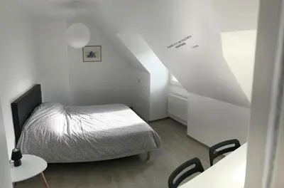 Un ou plusieurs lits dans un hébergement de l'établissement Maison de la Roche du Feu jusqu'à 12 personnes