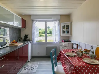 Cuisine ou kitchenette dans l'établissement Holiday Home La Littorine by Interhome