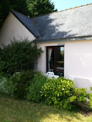 Jardin de l'établissement Chez Herveline Le Fer - Chambres et table d'hôtes