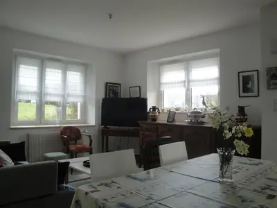 Télévision ou salle de divertissement dans l'établissement Maison de vacances
