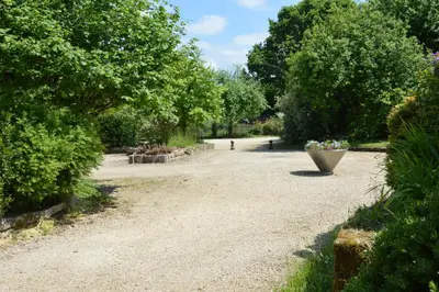 Jardin de l'établissement La Grange de Coatélan