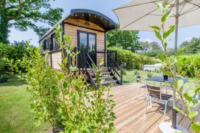 Jardin de l'établissement Roul'hôte du bout du monde