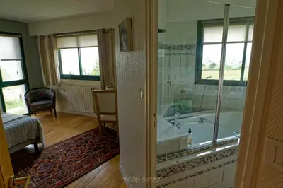 Salle de bains dans l'établissement Guest house Chante vent