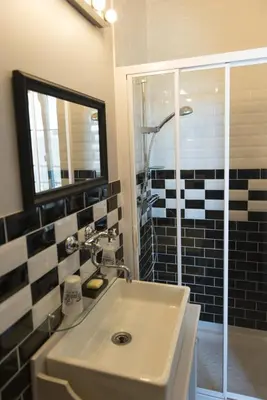 Salle de bains dans l'établissement Comme à la Breizhon