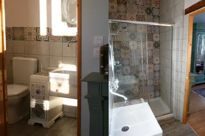 Salle de bains dans l'établissement Comme à la Breizhon