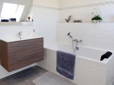 Salle de bains dans l'établissement Holiday Home Reve de Mer by Interhome