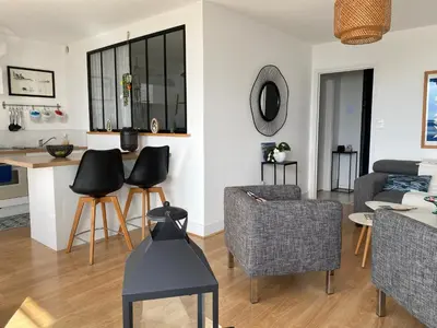 Coin salon dans l'établissement Splendide vue face à la mer avec garage