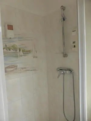 Salle de bains dans l'établissement ty dreux entre terre et mer