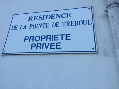 Certificat, récompense, panneau ou autre document affiché dans l'établissement Appartement Design V Port de Tréboul-Douarnenez
