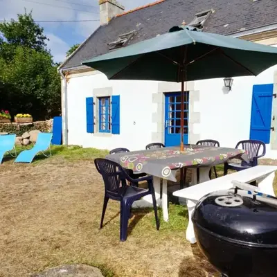 La Maison aux Volets Bleus de Prat An Ilis à 900m de la plage du Guilvinec